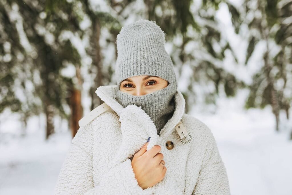 how to take care of eyes in winter